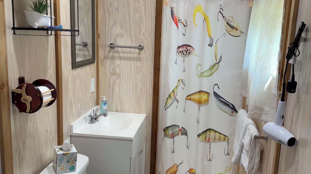 Photo of Bathroom in South Toledo Bend
