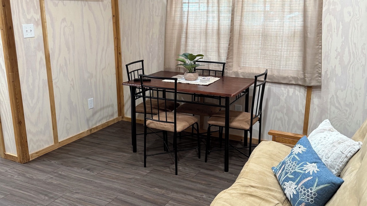 Photo of Livingroom in South Toledo Bend