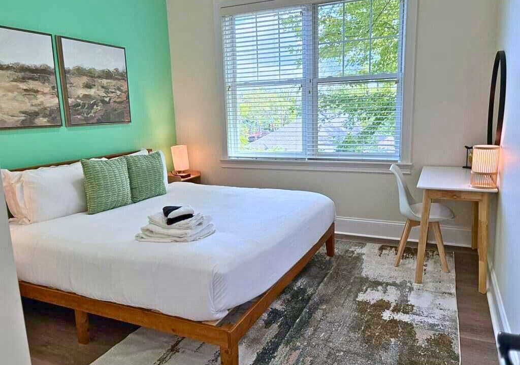 Photo of Bedroom in North Evanston