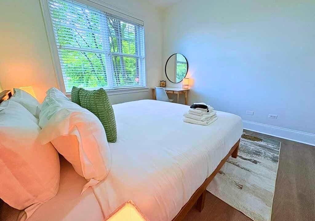 Photo of Bedroom in North Evanston