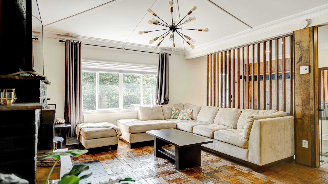 Photo of Livingroom in Rawdon
