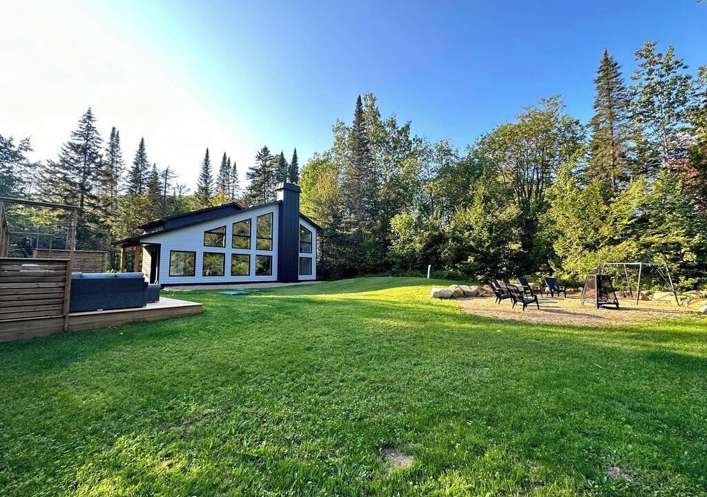Photo of Outdoor in Entrelacs