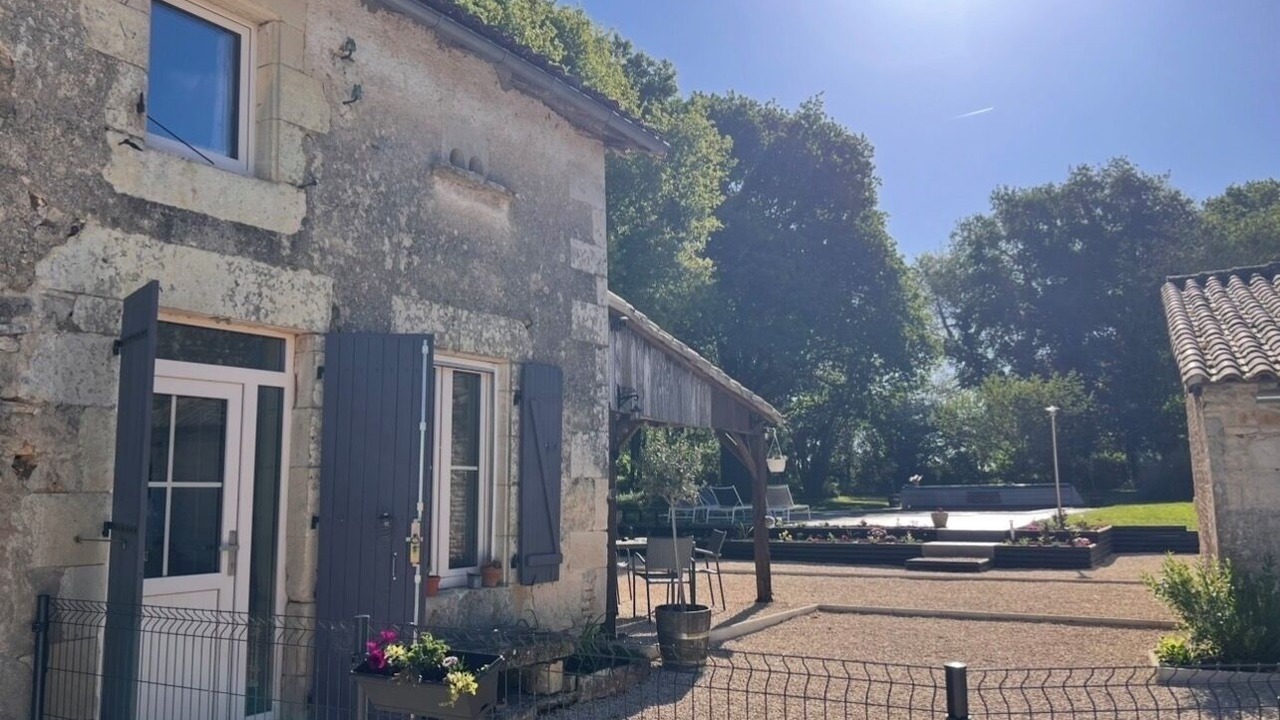 Photo of Outdoor in Brux
