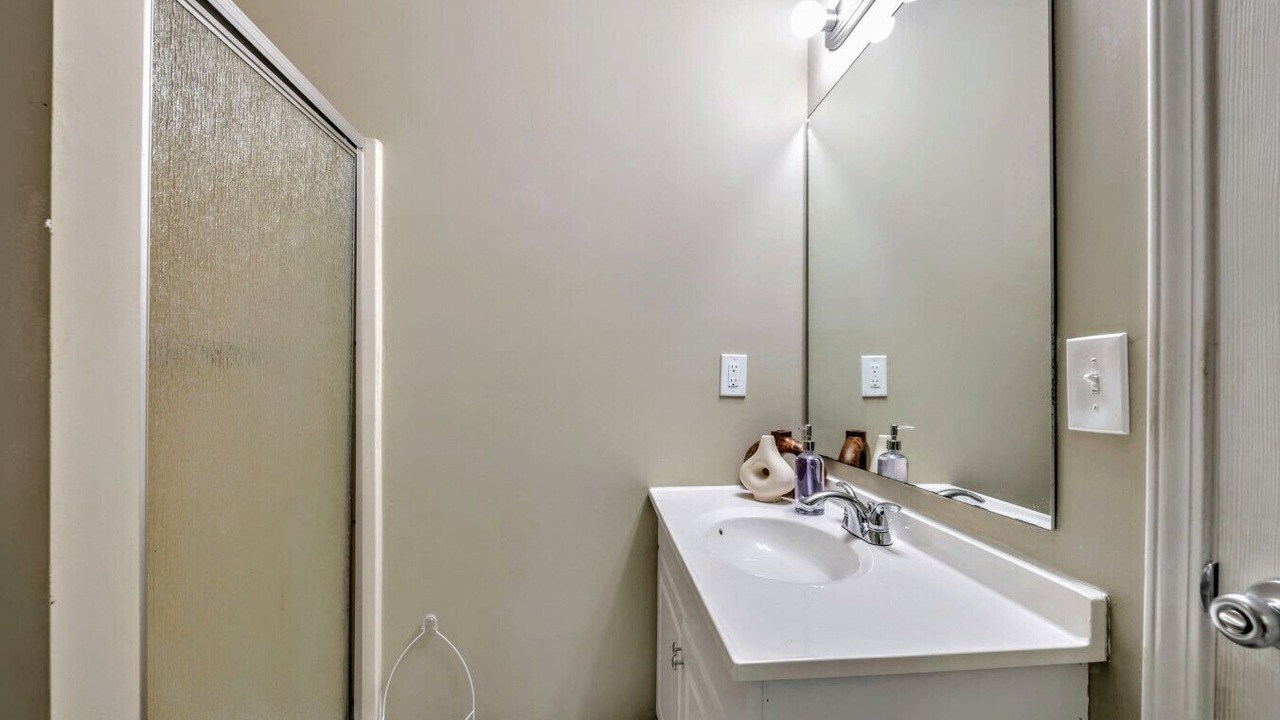 Photo of Bathroom in Acworth