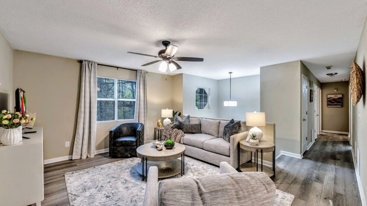 Photo of Livingroom in Acworth