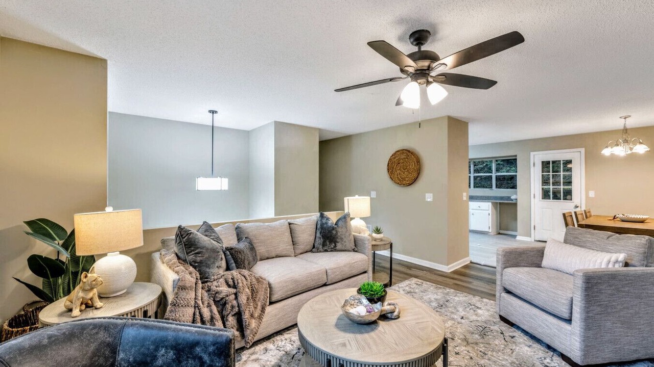 Photo of Livingroom in Acworth