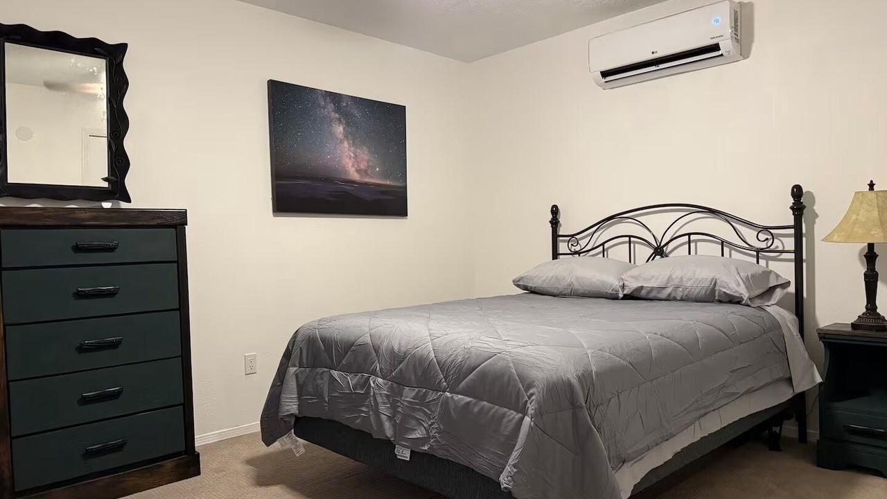 Photo of Bedroom in Sandia Heights South