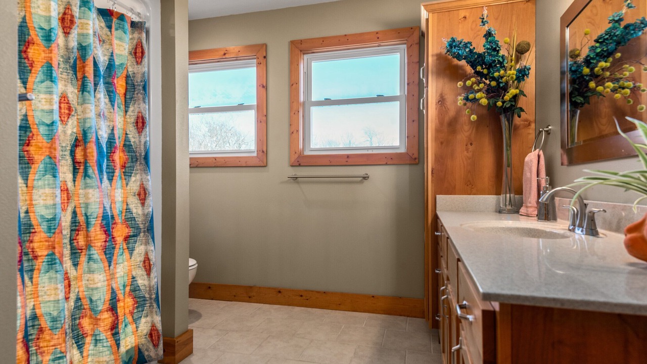 Photo of Bathroom in Jasper