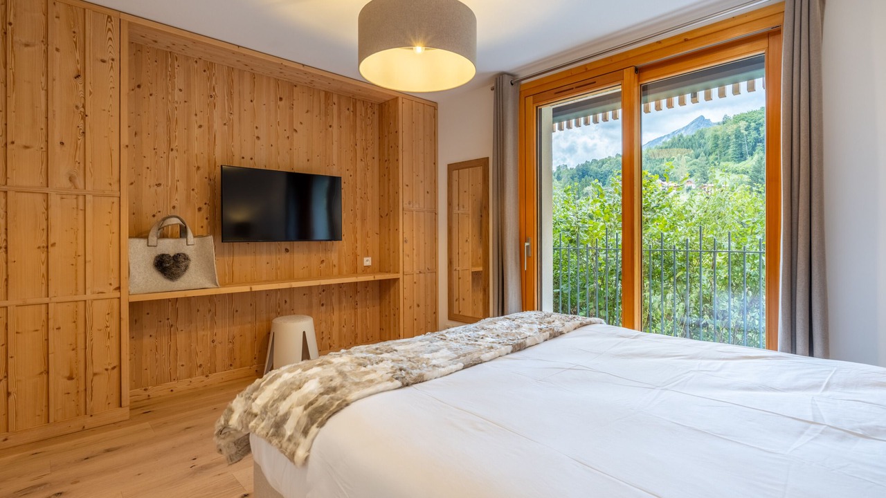 Photo of Bedroom in Thones