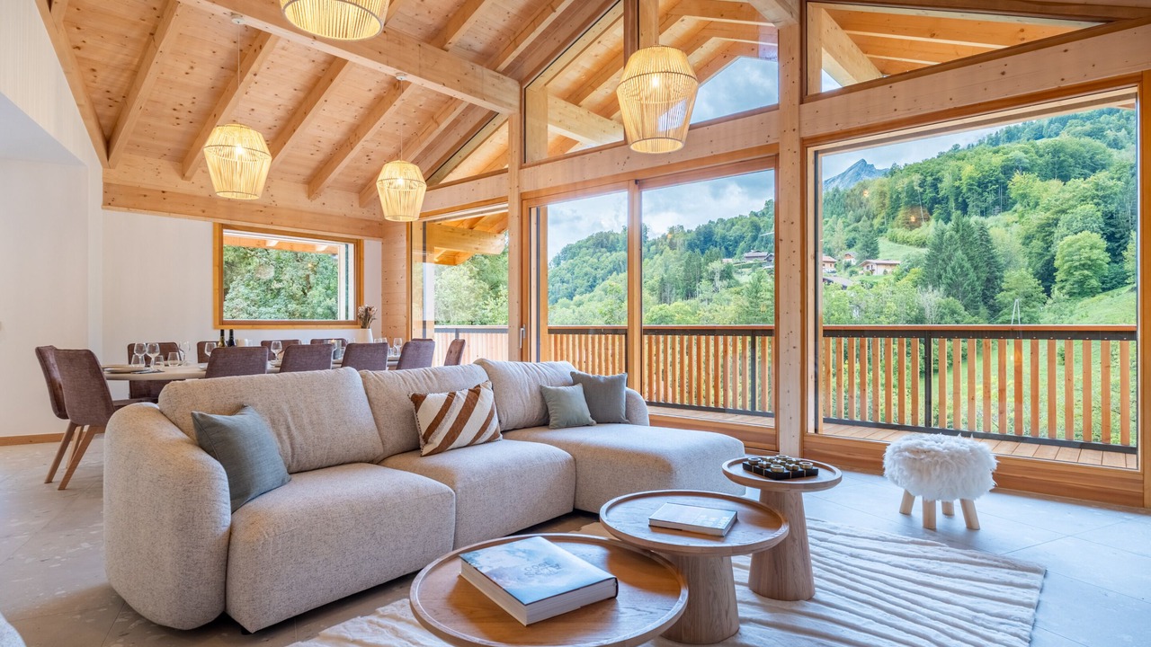 Photo of Livingroom in Thones