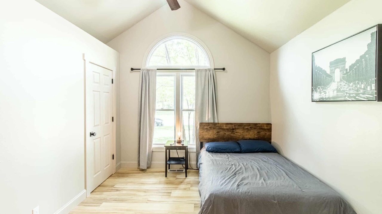 Photo of Bedroom in Joplin