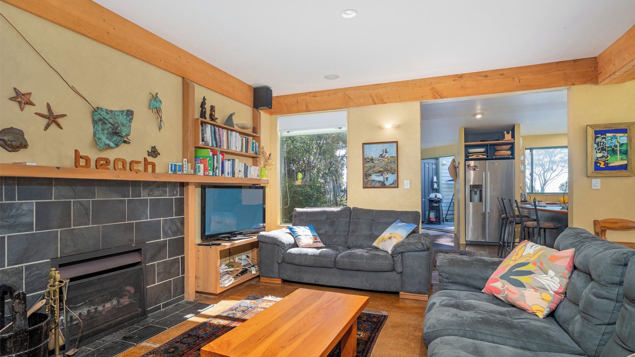 Photo of Livingroom in Matarangi