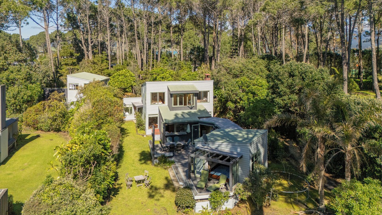 Photo of Outdoor in Matarangi