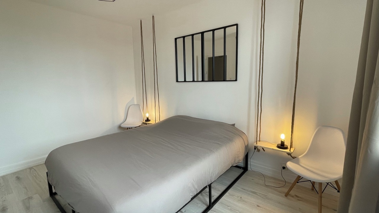 Photo of Bedroom in Villefranche-sur-Saone