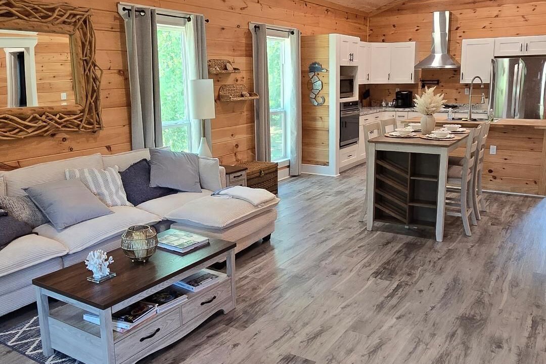 Photo of Livingroom in Dauphin Island