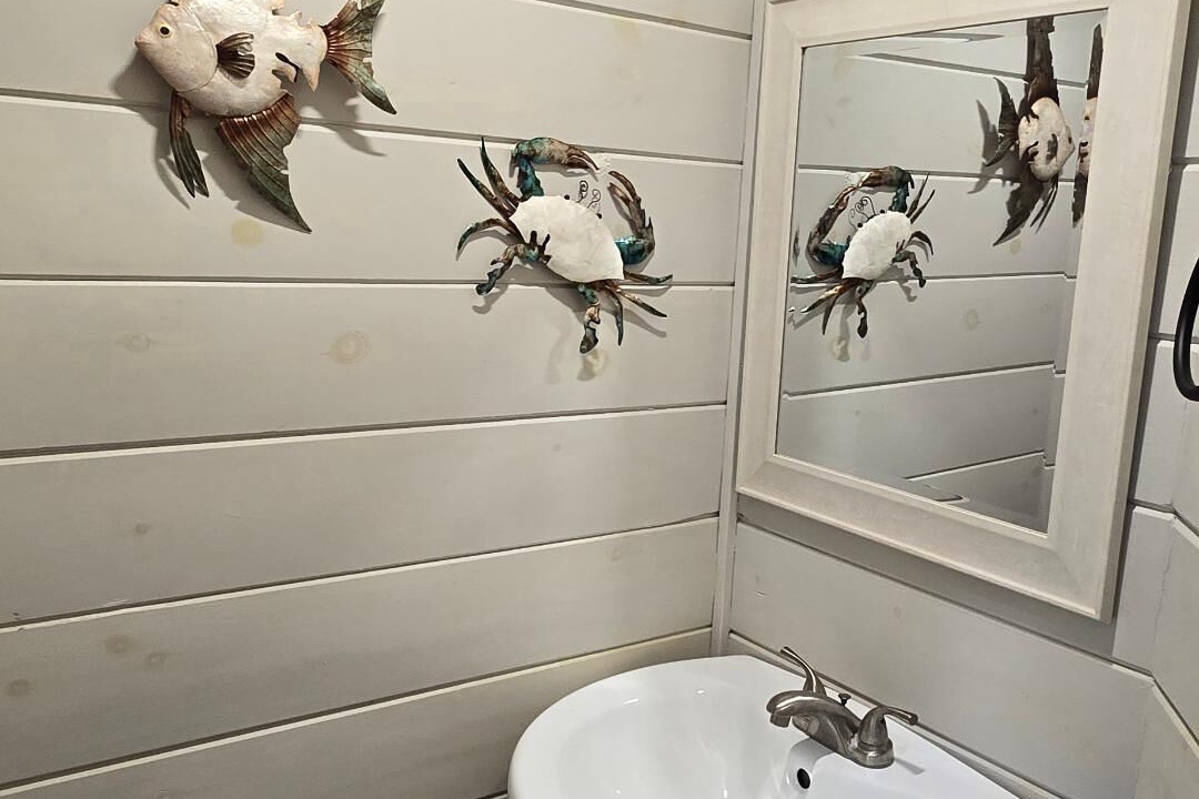 Photo of Bathroom in Dauphin Island
