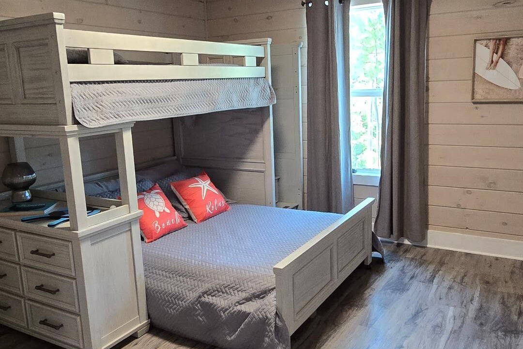 Photo of Bedroom in Dauphin Island