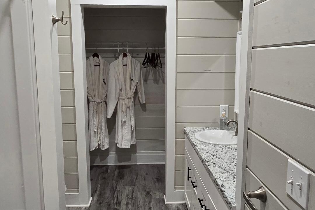 Photo of Bathroom in Dauphin Island