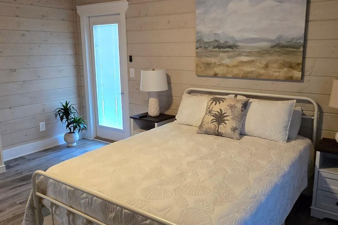 Photo of Bedroom in Dauphin Island