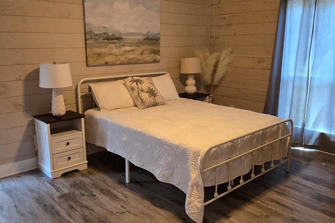 Photo of Bedroom in Dauphin Island