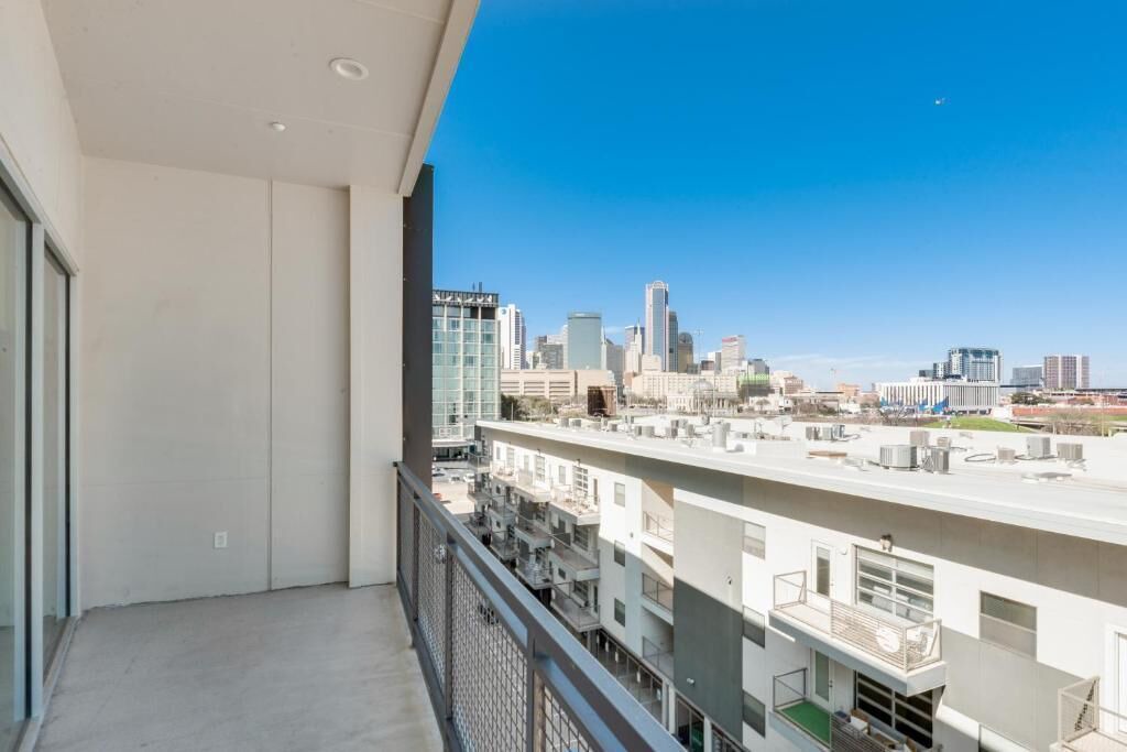 Photo of Patio Balcony in Cedars