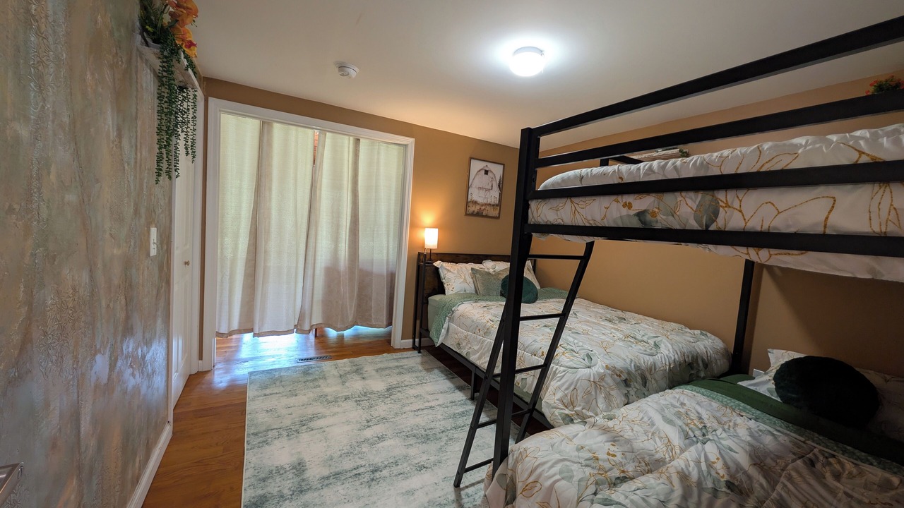 Photo of Bedroom in Springwater