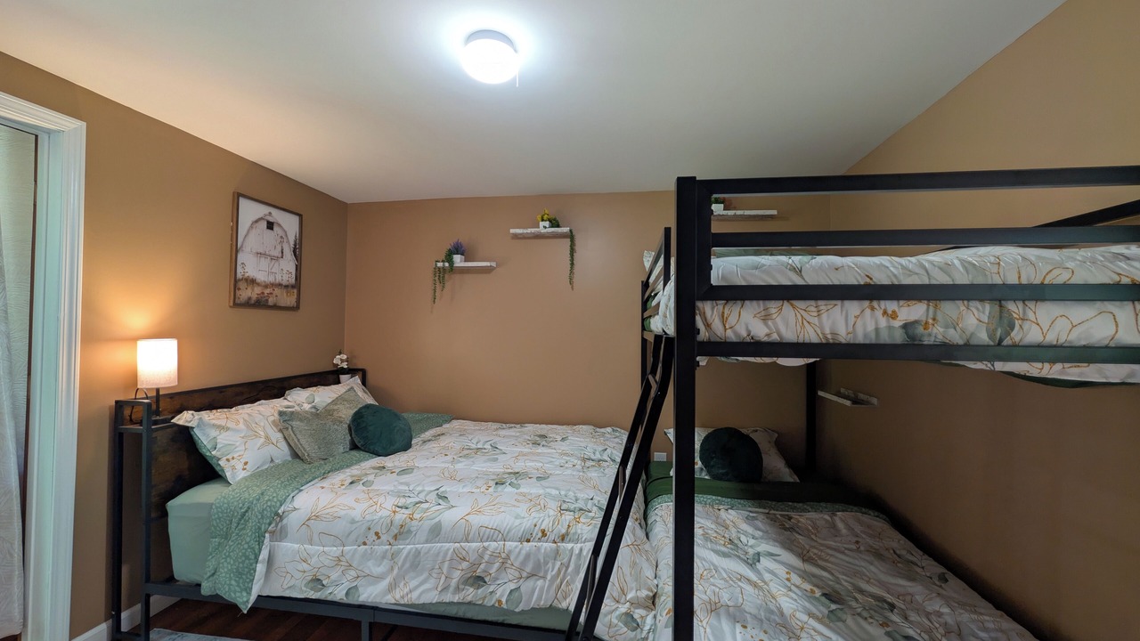 Photo of Bedroom in Springwater
