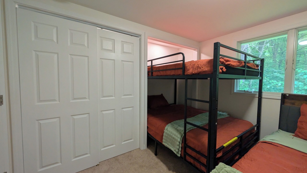 Photo of Bedroom in Springwater