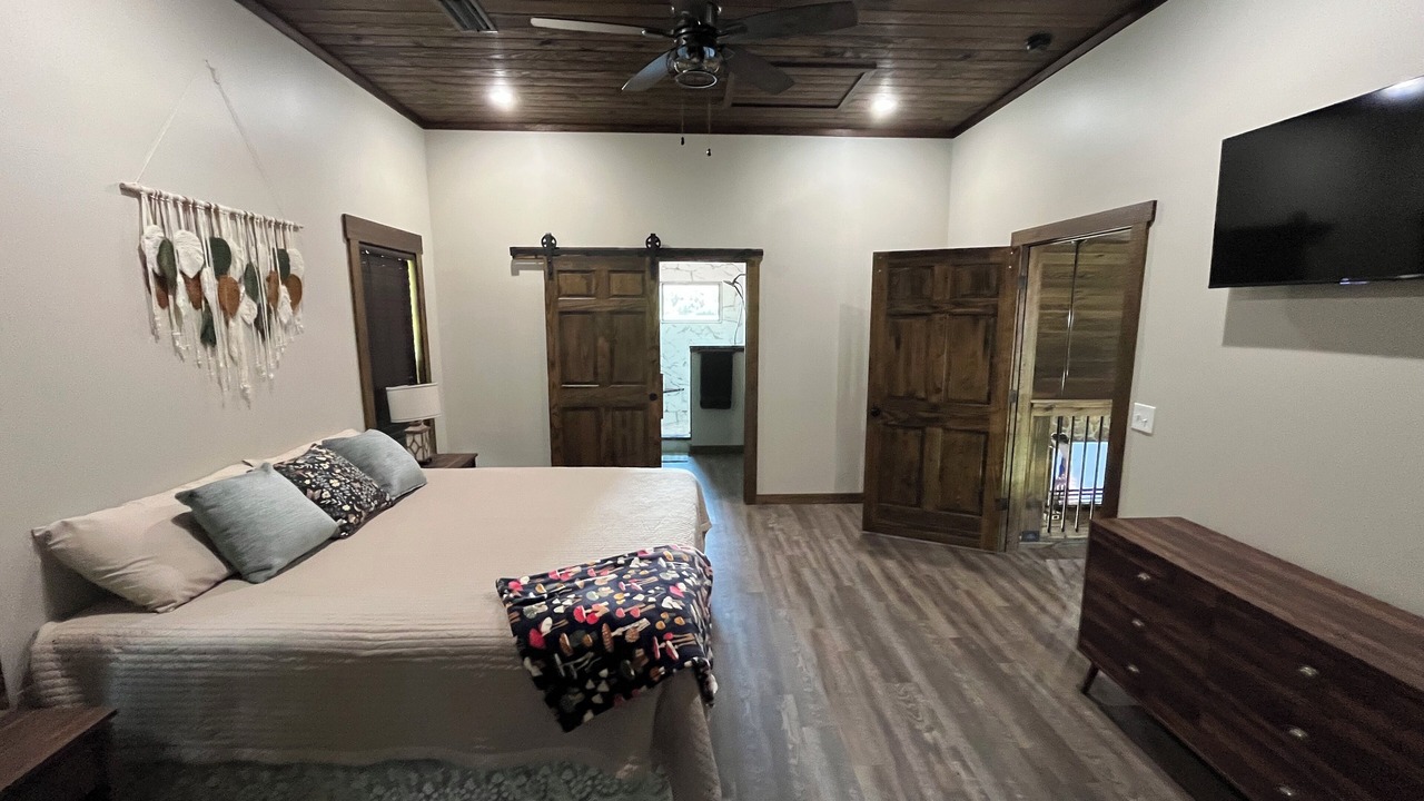 Photo of Bedroom in Heber Springs