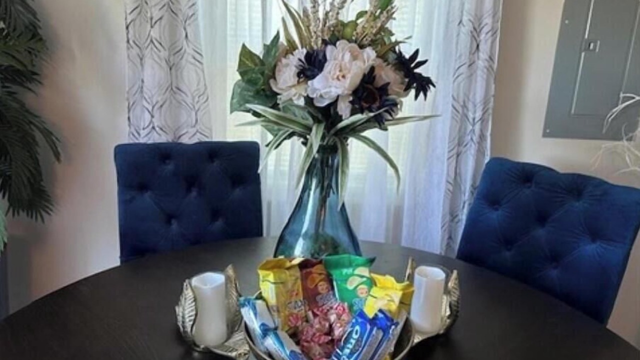 Photo of Others in Painter