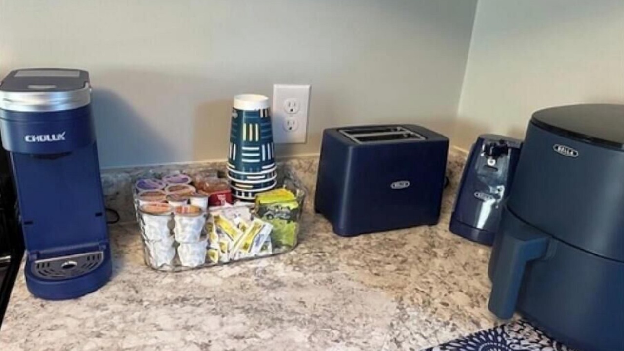 Photo of Others in Painter