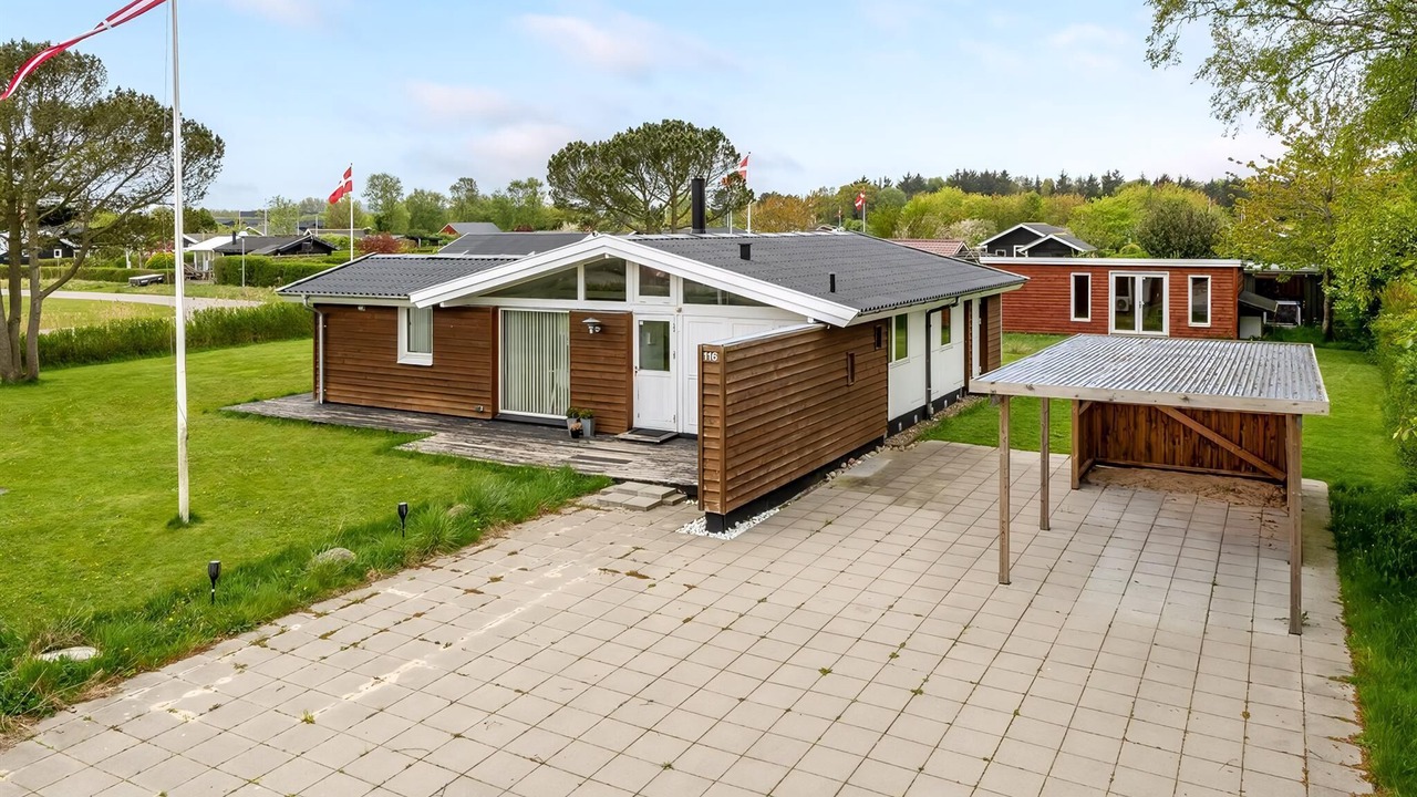 Photo of Others in Nordstrand
