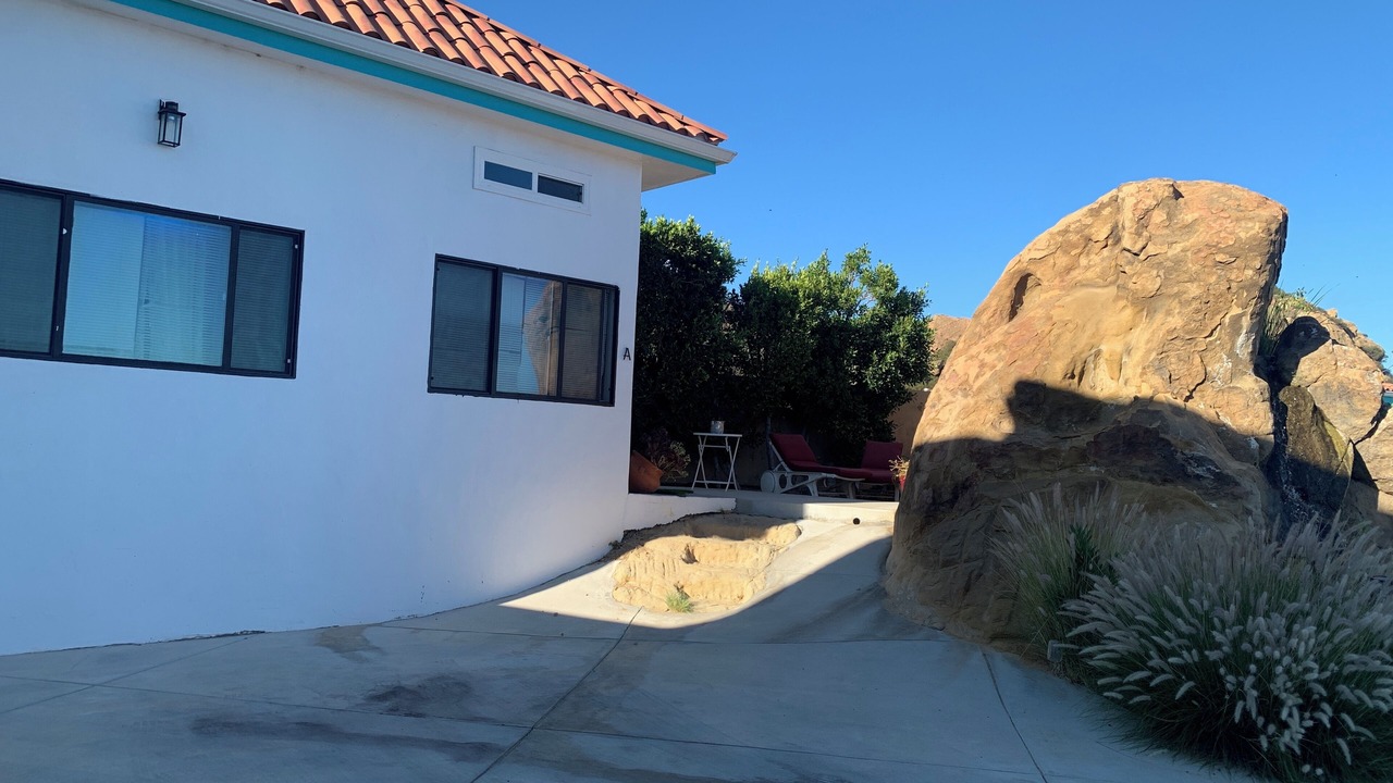 Photo of Outdoor in Canoga Park