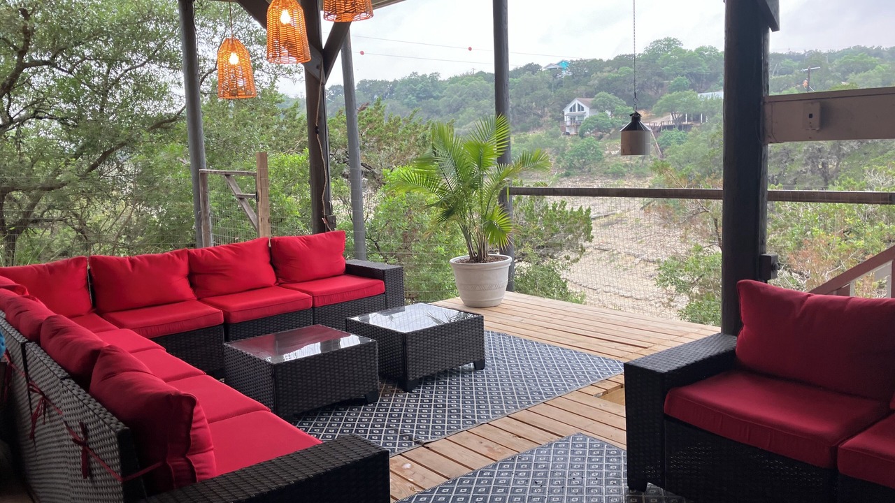 Photo of Outdoor in Lakehills