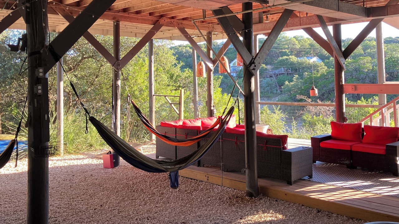 Photo of Patio Balcony in Lakehills