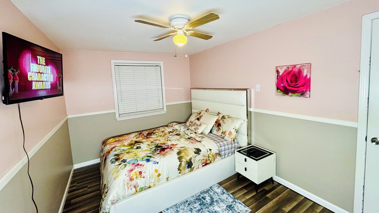 Photo of Bedroom in Cheektowaga