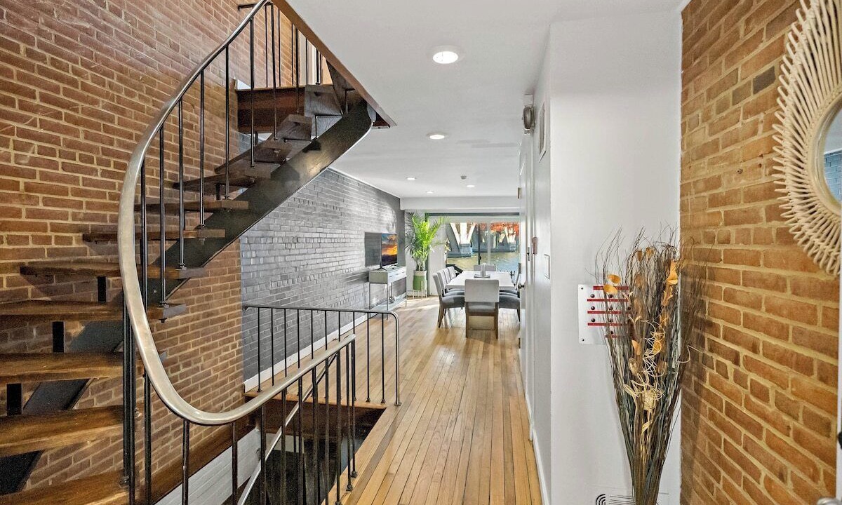 Photo of Others in Georgetown