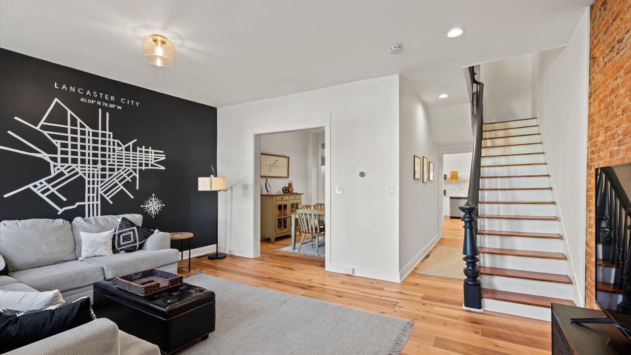 Photo of Livingroom in Lancaster