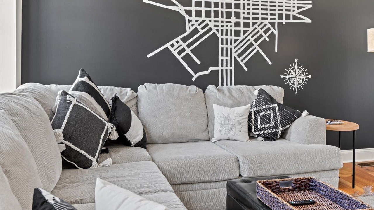 Photo of Livingroom in Lancaster