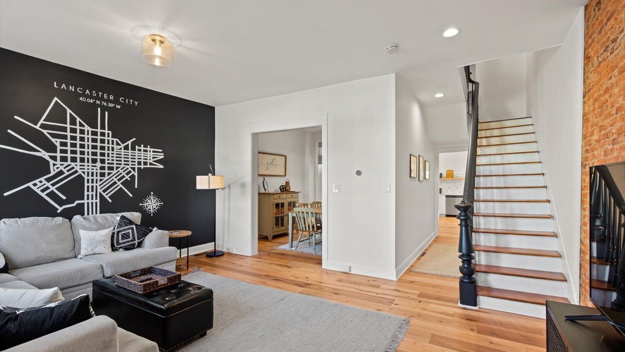 Photo of Livingroom in Lancaster