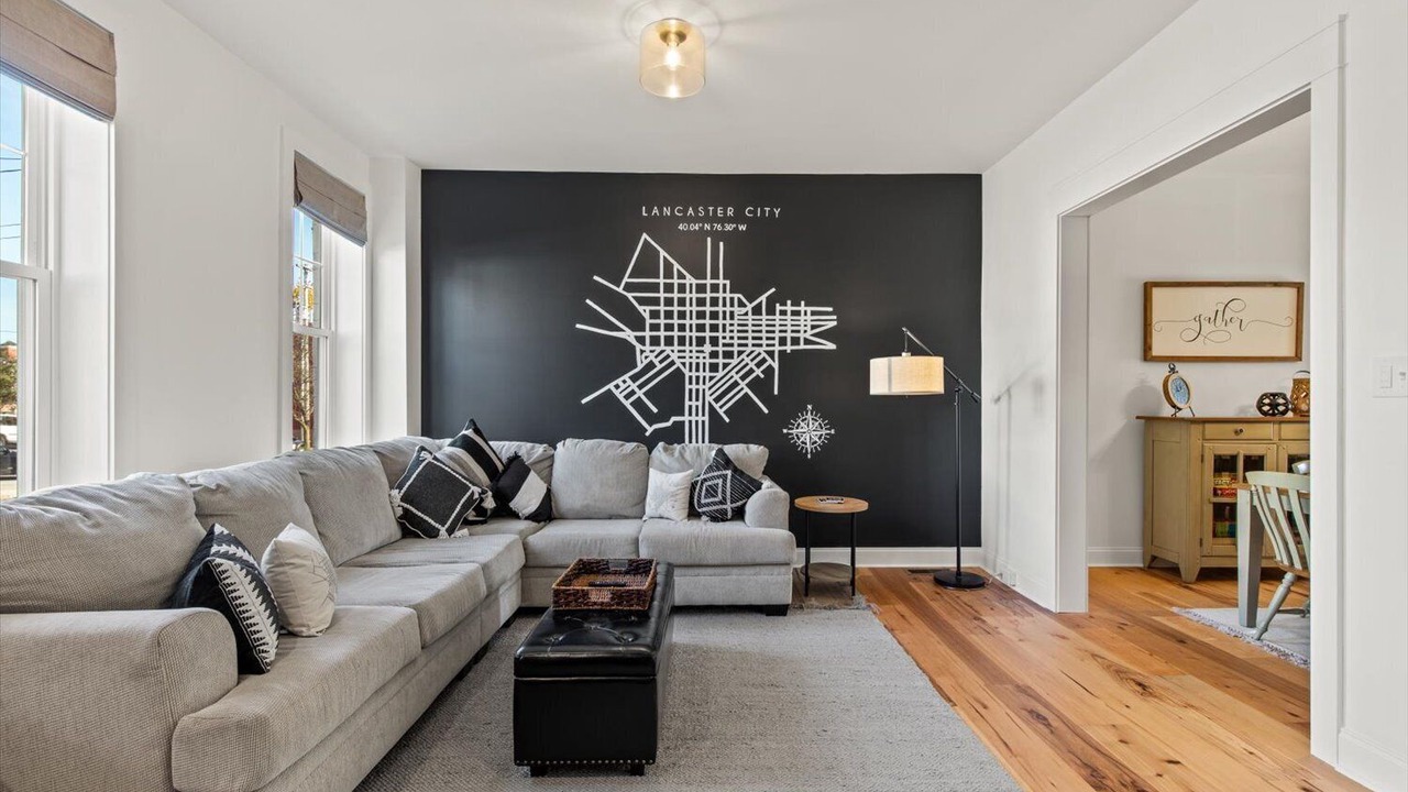 Photo of Livingroom in Lancaster