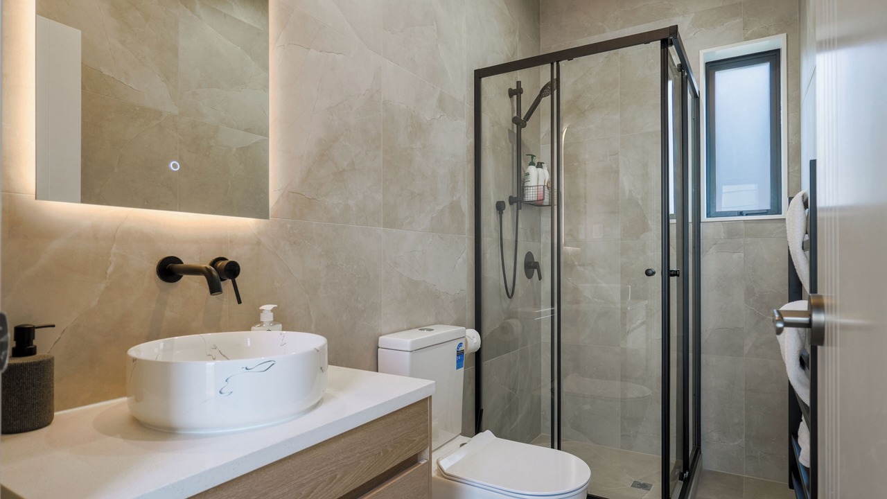 Photo of Bathroom in Glenfield