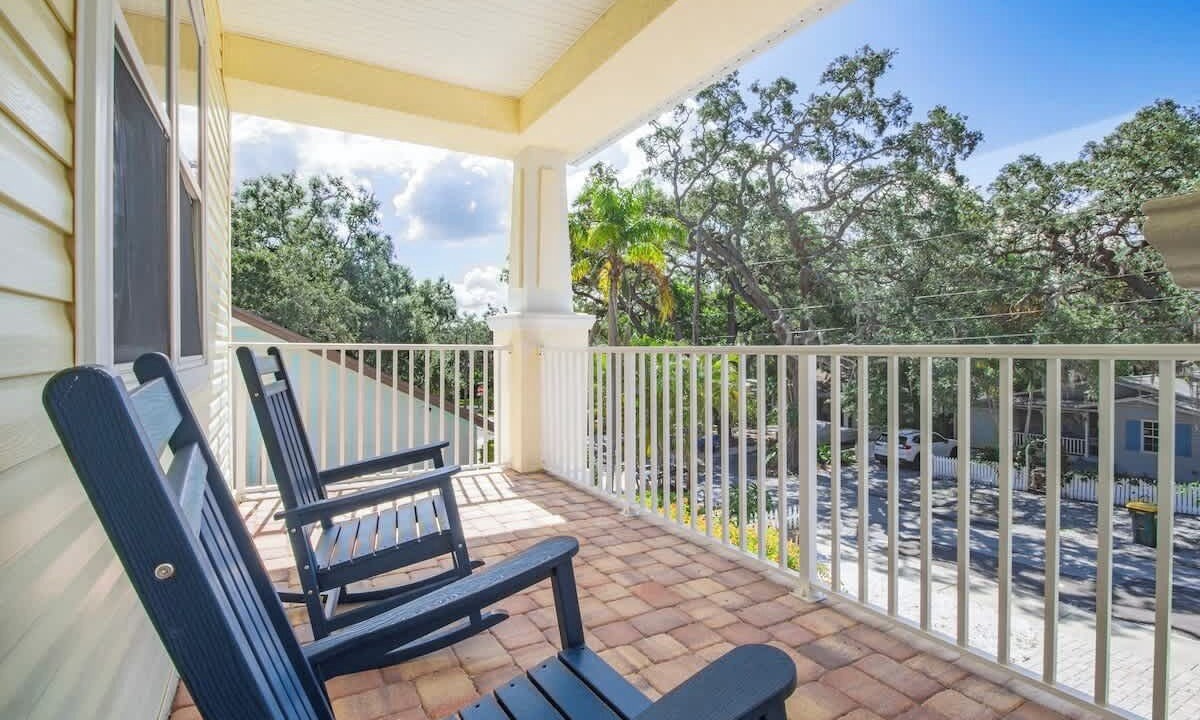 Photo of Patio Balcony in Crystal Beach