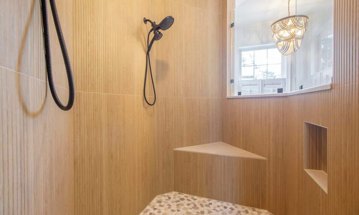 Photo of Bathroom in Crystal Beach