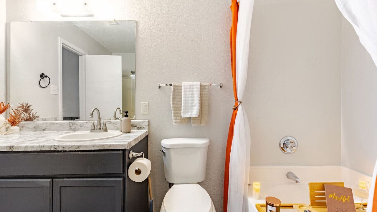 Photo of Bathroom in Southeast Arlington