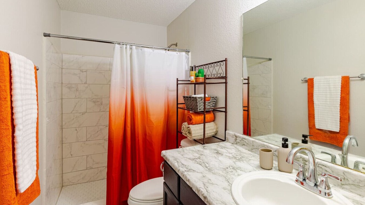 Photo of Bathroom in Southeast Arlington