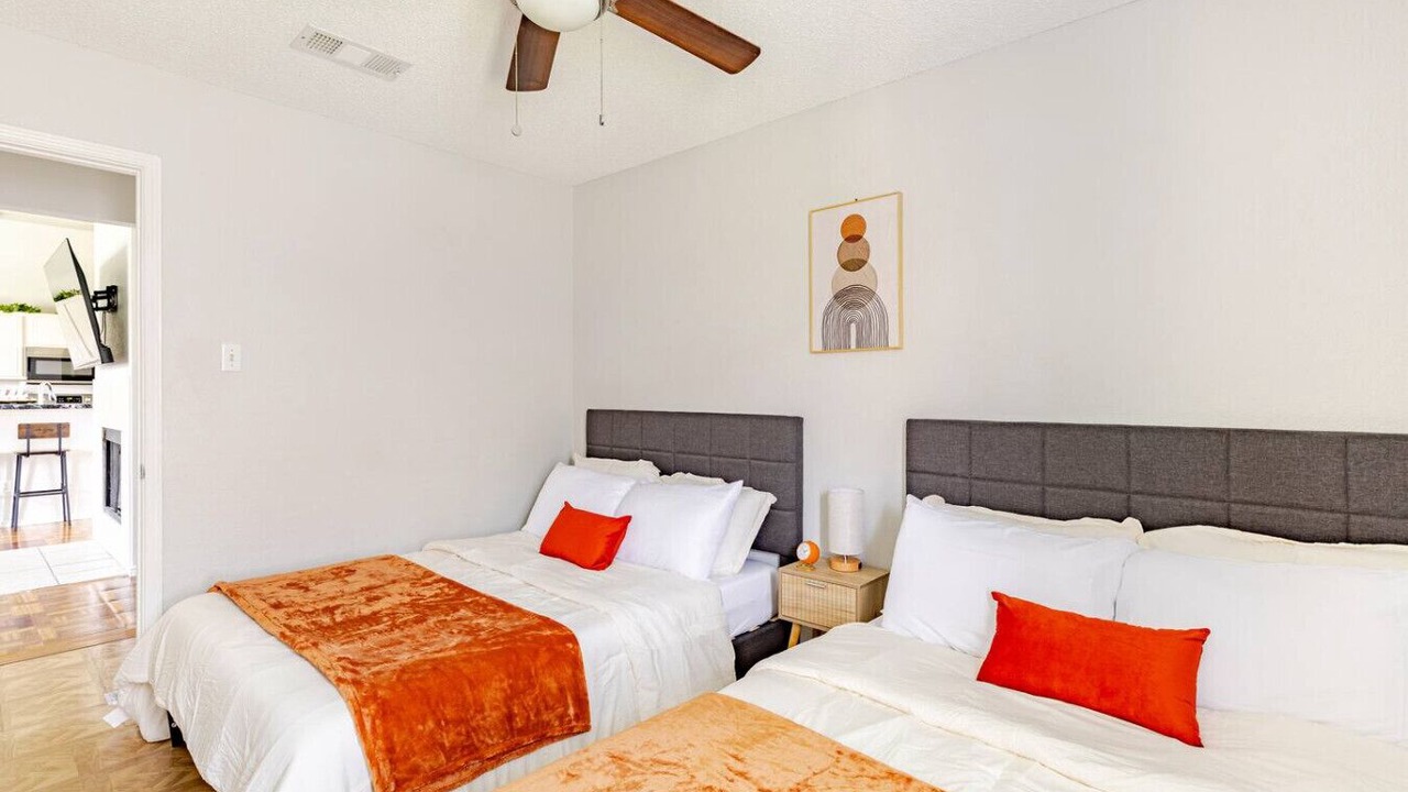 Photo of Bedroom in Southeast Arlington