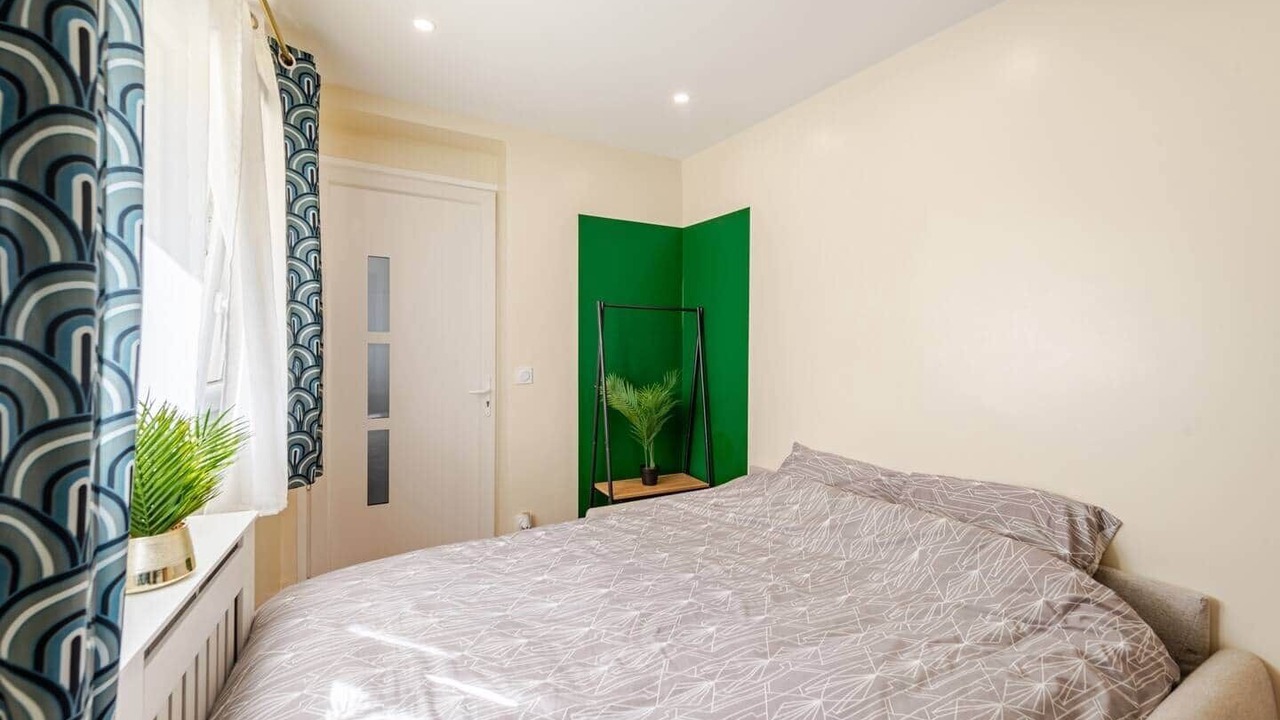 Photo of Bedroom in Cambrai