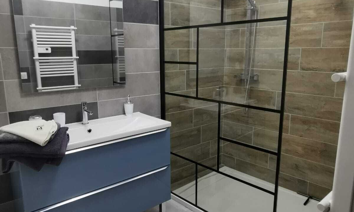 Photo of Bathroom in Banon