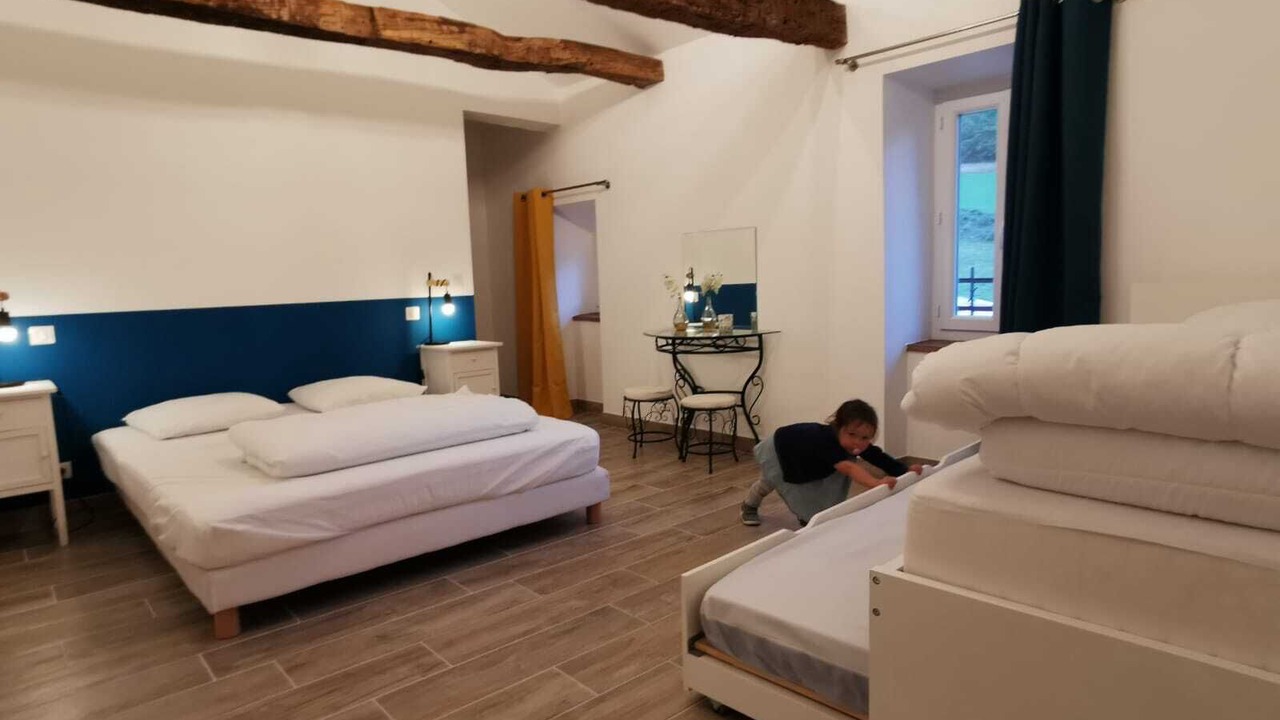 Photo of Bedroom in Banon
